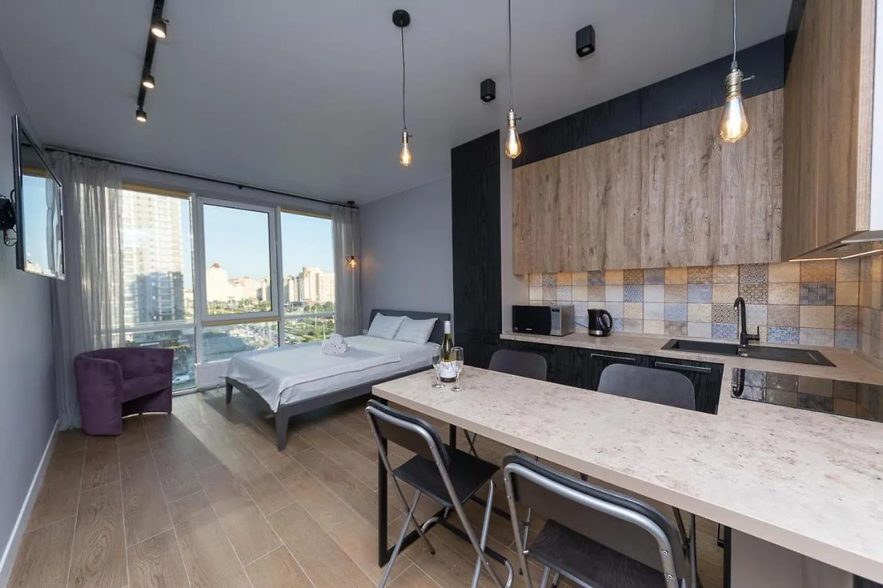 Апартаменты Stylish Panoramic Apartments. Smartplaza. Metro Minskaya Киев