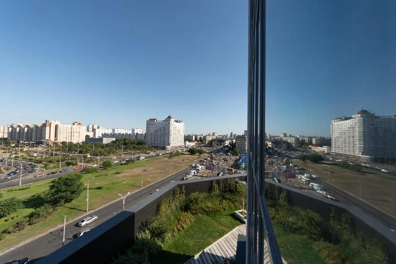 Stylish Panoramic Apartments. Smartplaza. Metro Minskaya Kiew
